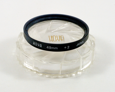 Hoya 49 mm +2