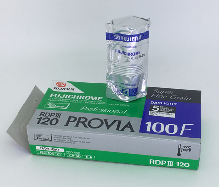 Fujifilm Fujichrome Provia 100 F boite 5 films 120