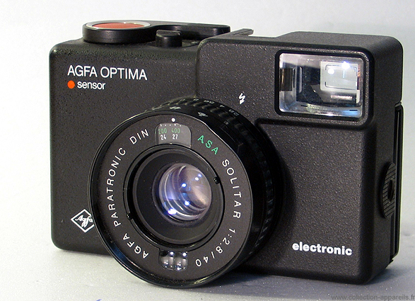 Agfa Ancien appareil photo AGFA Color-Apotar Optima 200 Sensor dans son étui 