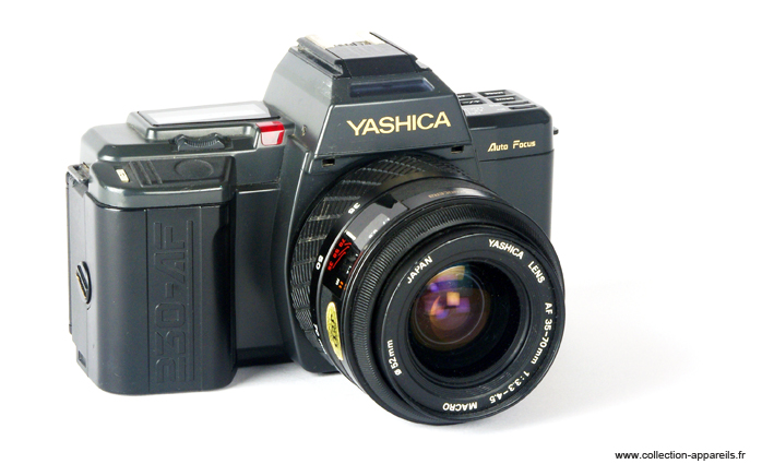 Yashica 230-AF