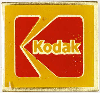 Kodak Pin's logo Kodak
