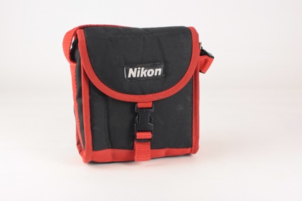 Nikon Trousse pour appareil compact