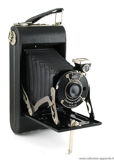 Kodak Brownie Pliant Six-20