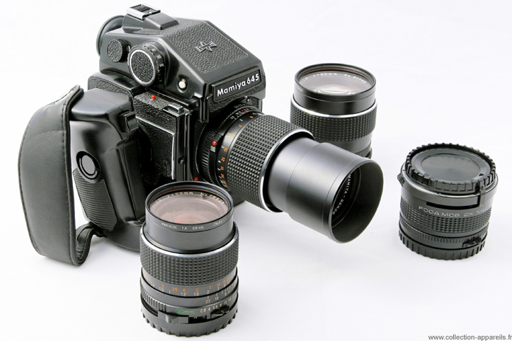 Mamiya M645 1000S Vintage cameras collection by Sylvain Halgand
