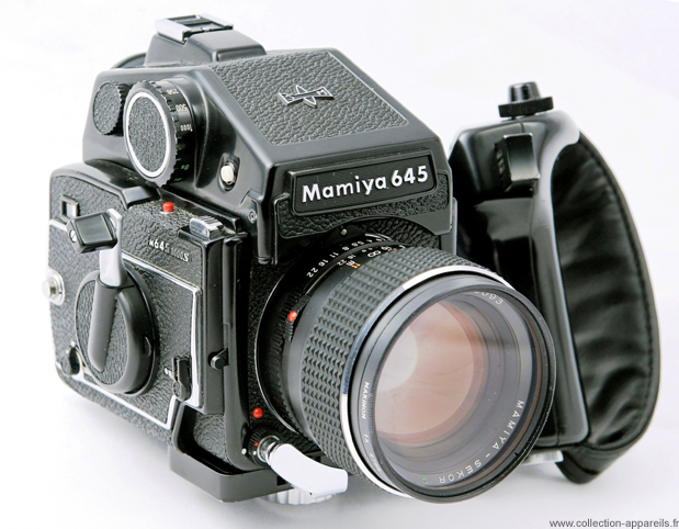 Mamiya M645 1000S Vintage cameras collection by Sylvain Halgand